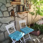 Sari Kosk Butik Alaçatı