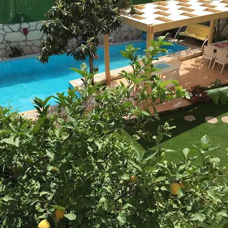 Sari Kosk Butik Hotel Alaçatı