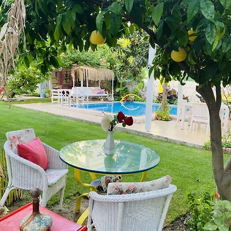 Sari Kosk Butik Hotel *