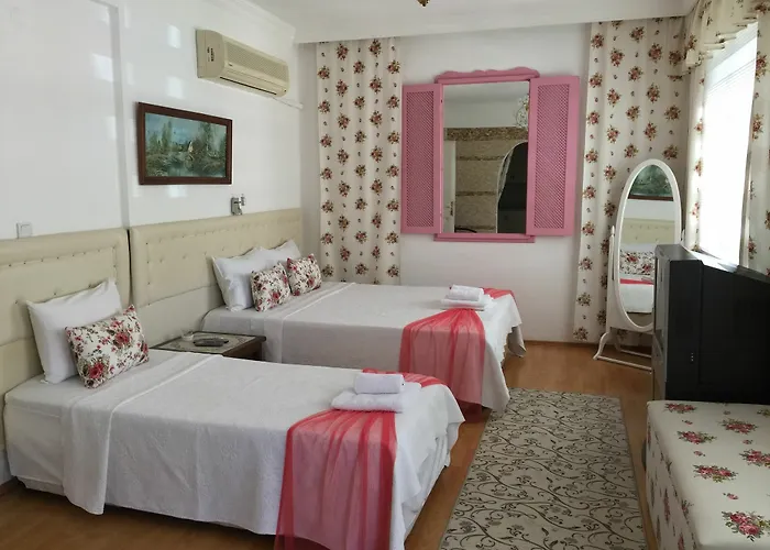 فندق Sari Kosk Butik ألاتشاتي